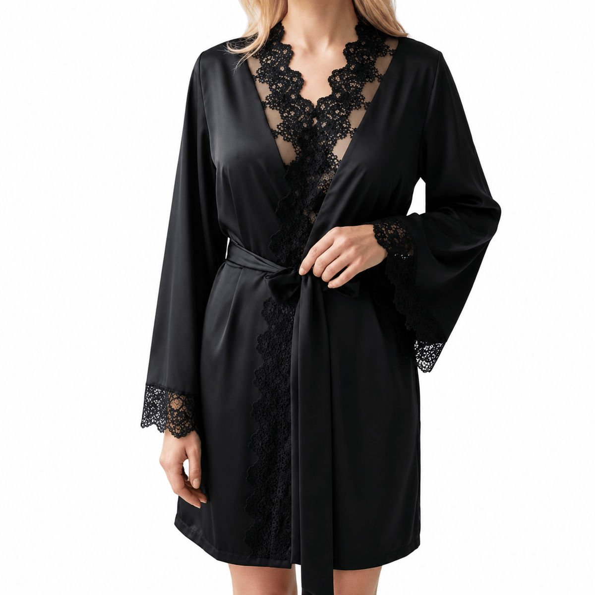 Kimono Satin Noir Femme Dentelle Manches Longues | Le Monde du Peignoir