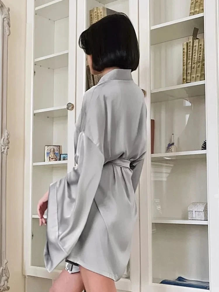 Peignoir Femme Satin Manches Évasées